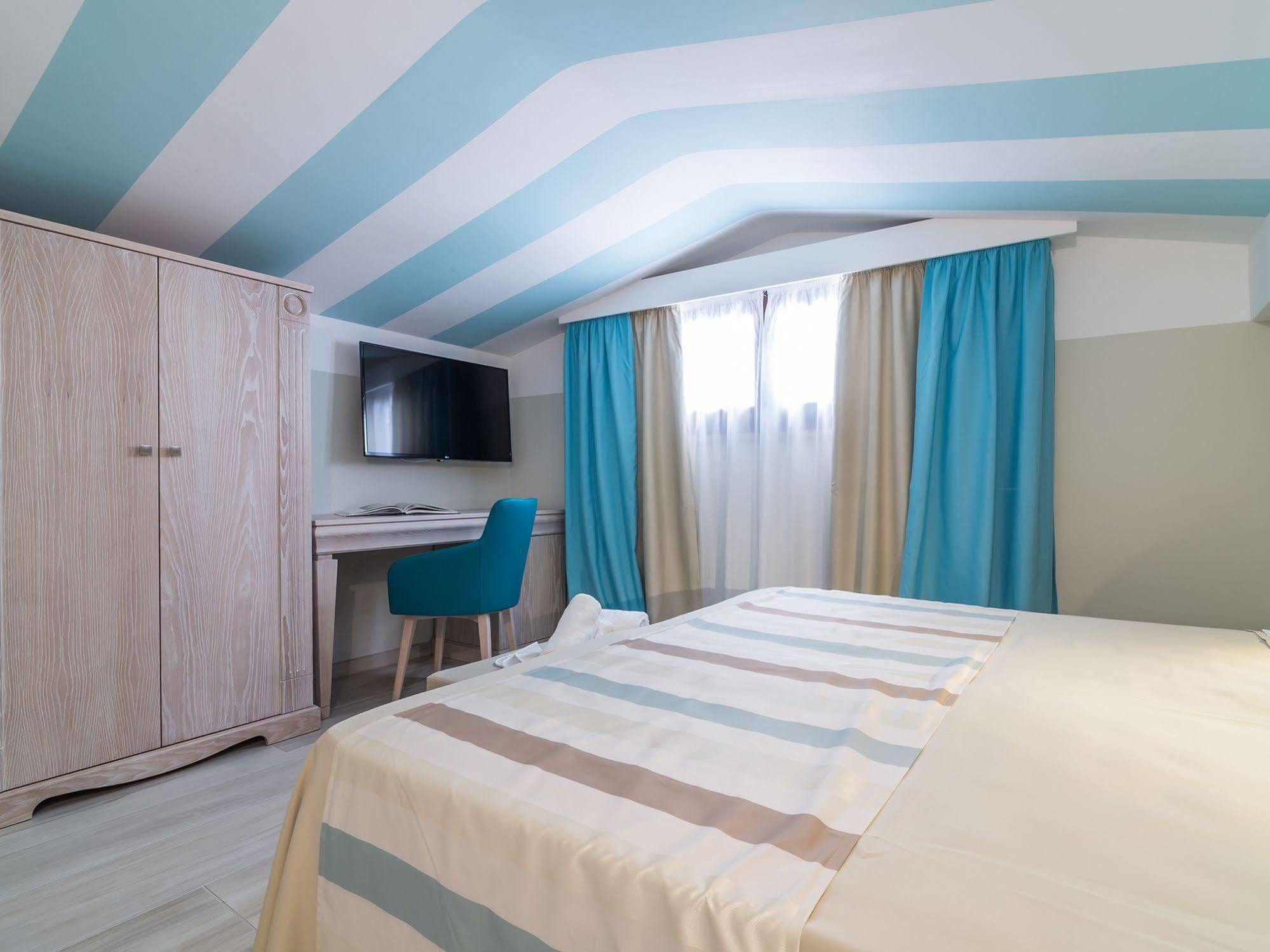 L'Ambasciata Hotel De Charme Cagliari Dış mekan fotoğraf