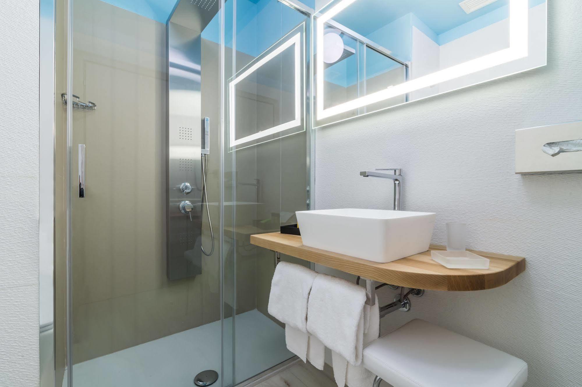 L'Ambasciata Hotel De Charme Cagliari Dış mekan fotoğraf
