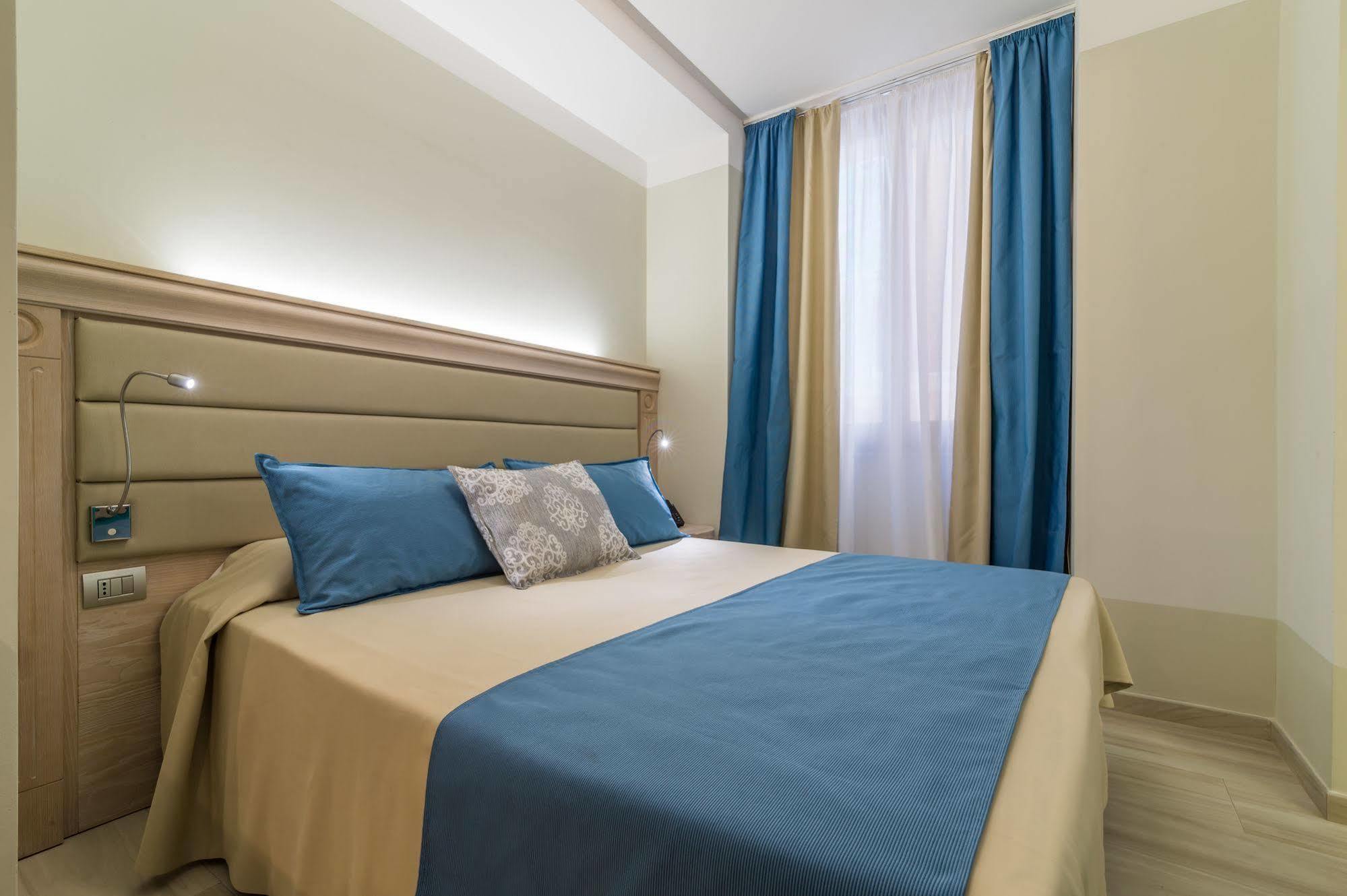 L'Ambasciata Hotel De Charme Cagliari Dış mekan fotoğraf